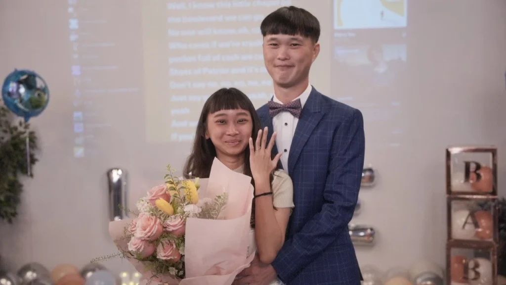 感人驚喜求婚滿滿的有故事感情節